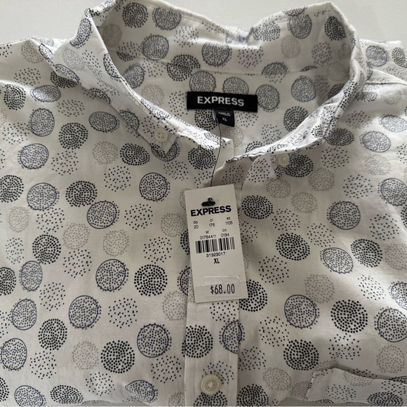 Express White Shirt with Black and Gray Dots - Picture 1 of 3